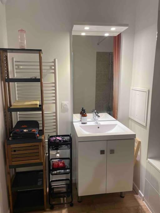 Prego , Cosy Flat Next To Disneylandparis Chanteloup-en-Brie Exterior foto